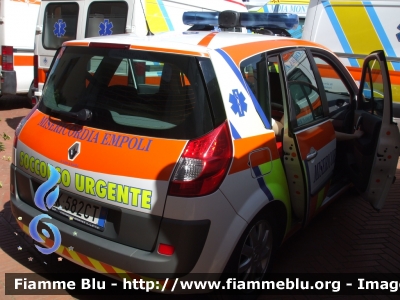 Renault Scenic II serie
Misericordia di Empoli (FI)
Allestita Alessi e Becagli
Automedica
Parole chiave: Renault Scenic_IIserie Automedica