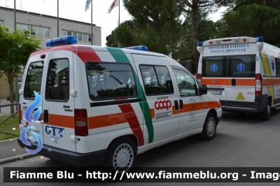 Fiat Scudo I serie
Pubblica Assistenza Croce Verde Chianciano (SI)
Trasporto organi e sangue
Parole chiave: Fiat Scudo_Iserie