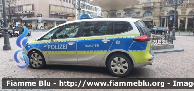Opel Zafira III serie
Bundesrepublik Deutschland - Germania
Bundespolizei - Polizia di Stato
Parole chiave: Opel Zafira_IIIserie