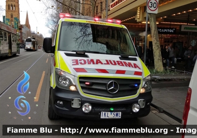 Mercedes-Benz Sprinter III serie
Australia
Victoria Ambulances
Parole chiave: Ambulanza Ambulance Mercedes-Benz Sprinter_IIIserie