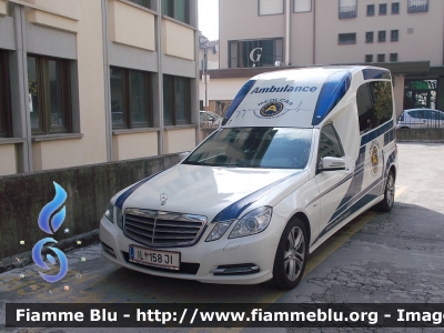 Mercedes Benz Classe E 250 Cdi 4Matic  Blueefficiency 
Österreich - Austria
Medi-Car Krankentrasporte
Parole chiave: MercedesBenz_Classe_E