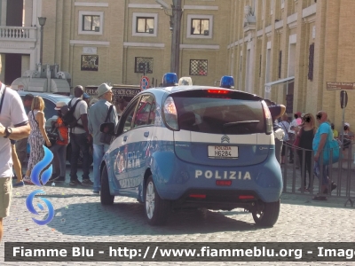Citroen C-Zero
Polizia di Stato 
Ispettorato di Pubblica Sicurezza presso il Vaticano 
POLIZIA H6284  

Parole chiave: Citroen C-Zero