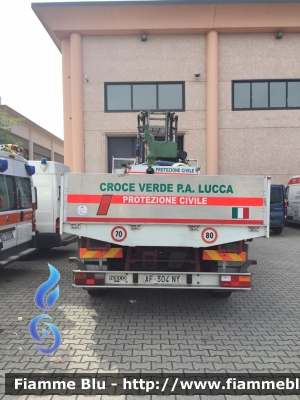 Iveco EuroTech 190E30
Pubblica Assistenza Croce Verde Lucca (lu)
Protezione Civile
CODICE AUTOMEZZO: PC9
Parole chiave: Iveco_Eurotech_190E30