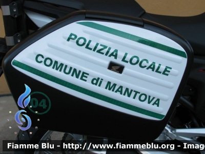 Honda NC750X
Polizia Locale di Mantova
Allestimento Bertazzoni
Parole chiave: Honda NC750X