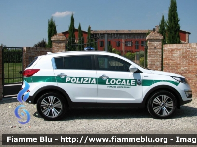 Kia Sportage III serie
Polizia Locale 
Comune di Bregnano (CO) 
Allestimento Bertazzoni
Parole chiave: Kia Sportage_IIIserie  