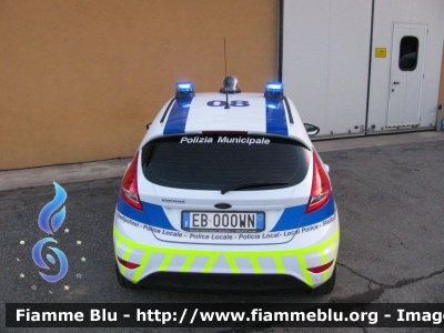 Ford Fiesta IV serie
Unione Romagna Faentina
Polizia Municipale Faenza (RA)
Allestito Bertazzoni 

Parole chiave: Ford Fiesta_IVserie