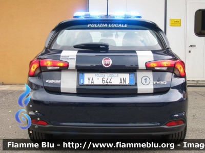 Fiat Tipo 5 Porte
Polizia Locale 
Gravina in Puglia
ALlestimento Bertazzoni
POLIZIA LOCALE YA 644 AN
Parole chiave: Fiat Tipo_5_Porte POLIZIALOCALEYA644AN