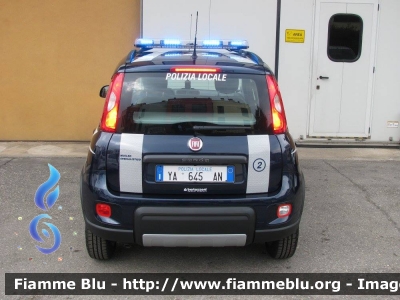 Fiat Nuova Panda 4x4 II serie
Polizia Locale 
Gravina in Puglia
ALlestimento Bertazzoni
POLIZIA LOCALE YA 645 AN
Parole chiave: Fiat Nuova_Panda_4x4_IIserie POLIZIALOCALEYA645AN