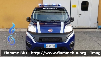 Fiat Qubo
Polizia Locale
Quinto di Treviso (TV)
Allestimento Bertazzoni
POLIZIA LOCALE YA 174 AF
Parole chiave: Fiat Qubo POLIZIALOCALEYA174AF