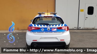 Alfa-Romeo Nuova Giulietta
Polizia Municipale Val Trebbia e Val Luretta (PC)
Allestimento Bertazzoni
Parole chiave: Alfa-Romeo Nuova_Giulietta