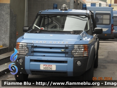 Land Rover Discovery 3 
Polizia di stato
Reparto Mobile Padova
POLIZIA H 0036
Parole chiave: Land_Rover Discovery_3 poliziaH0036
