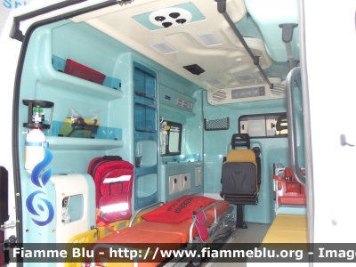 Nuova ambulanza Colorado
Ambulanza Serie "America" modello "Colorado"
Parole chiave: ambulanza ambulanze