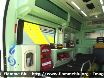 Nuova ambulanza California
Nuova ambulanza serie "America" modello "California" - interni
Parole chiave: ambulanza ambulanzeambulanza ambulanze
