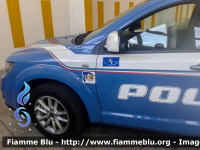 Fiat Freemont
Polizia di Stato
Polizia Stradale
Allestito Nuova Carrozzeria Torinese
Decorazione Grafica Artlantis
Con stemma celebrativo "70 Anni Polizia Stradale"
Parole chiave: Fiat Freemont