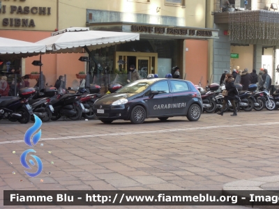 Fiat Grande Punto
Carabinieri
CC DG 307
Parole chiave: Fiat_Grande_Punto