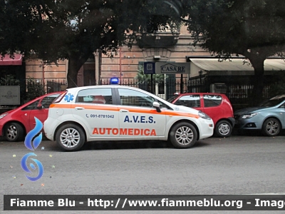 Fiat Grande Punto
SUES
118 Regione Siciliana
Allestimento Orion
Parole chiave: Fiat Grande_Punto Automedica