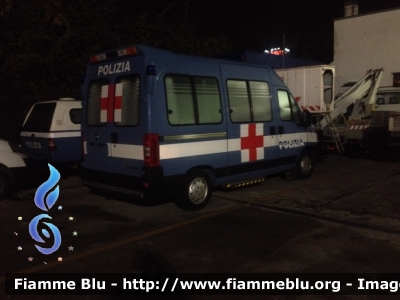 Fiat Ducato III serie
Polizia di Stato
Servizio Sanitario
Parole chiave: Fiat Ducato_IIIserie Ambulanza