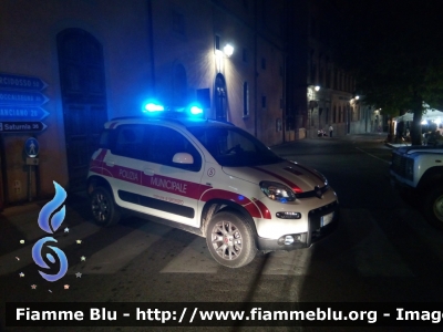 Fiat Nuova Panda 4x4 II serie
Polizia Municipale Grosseto 
POLIZIA LOCALE YA 469 AN
Parole chiave: Fiat Nuova_Panda_4x4_IIserie POLIZIALOCALEYA469AN
