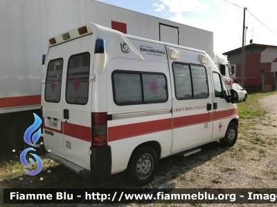 Citroen Jumper II serie
Croce Rossa Italiana
Comitato Locale di Conegliano
CRI 15368

Parole chiave: Citroen Jumper_IIserie Ambulanza CRI15368