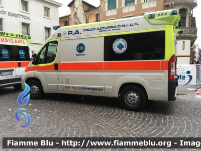 Fiat Ducato X250
Pubblica Assistenza Croce Azzurra Ormelle (TV)
Convenzionata SUEM 118 Treviso Emergenza
Allestita Nepi
"374"
Parole chiave: Fiat Ducato_X250 Ambulanza