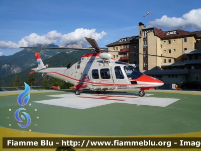 Agusta A109 Grand
Elisoccorso Regione del Veneto,
SUEM 118 Belluno base di Pieve di Cadore,
I-REMS Falco
Parole chiave: Agusta A109_Grand Elisoccorso