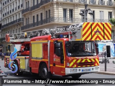 Iveco EuroCargo 160E32 III serie
France - Francia
Marins Pompiers de Marseille
AutoScala da 32 metri ribassata, con assale posteriore sterzante HZL e articolata M32L-ASn.B. Allestimento Magirus-Camiva
Parole chiave: Iveco EuroCargo_160E32_IIIserie