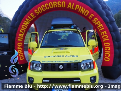 Suzuki Jimny
Corpo Nazionale Soccorso Alpino e Speleologico
Regione Lombardia - XIX Zona Lariana
Parole chiave: Suzuki Jimny