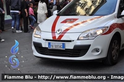 Renault Megane III serie
Polizia Municipale Firenze
POLIZIA LOCALE YA 003 AG 
CODICE AUTOMEZZO: 42
Parole chiave: Renault Megane_III_serie POLIZIALOCALEYA003AG 