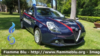 Alfa Romeo Nuova Giulietta
Carabinieri
Parole chiave: Alfa-Romeo Nuova_Giulietta