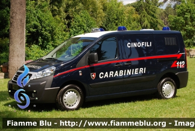 Fiat Scudo IV serie
Arma dei Carabinieri
Nucleo Cinofili
Parole chiave: Fiat Scudo_IVserie