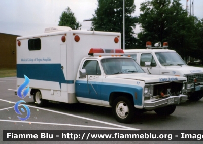 ??
United States of America - Stati Uniti d'America
Medical College of Virginia Hospital
Parole chiave: Ambulanza Ambulance