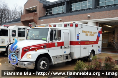 Freightliner FL60  
United States of America - Stati Uniti d'America
Prince William County VA Fire Department 
Parole chiave: Ambulanza