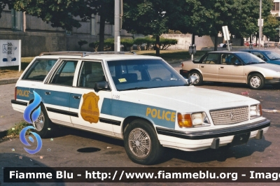 Chrysler ?
United States of America-Stati Uniti d'America
Metropolitan Police District of Columbia
