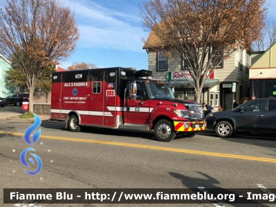 Freightliner ?
United States of America-Stati Uniti d'America
Alexandria VA Fire Department
Parole chiave: Ambulanza Ambulance