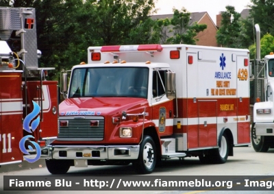 Freightliner ?
United States of America-Stati Uniti d'America
Fairfax County VA Fire and Rescue
