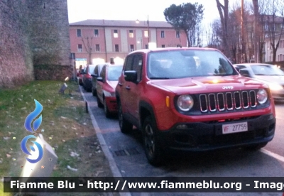 Jeep Renegade
Vigili del Fuoco
Comando Provinciale di Genova
VF 27759
Emergenza Terremoto in Centro Italia 2016-17
Parole chiave: Jeep Renegade VF27759