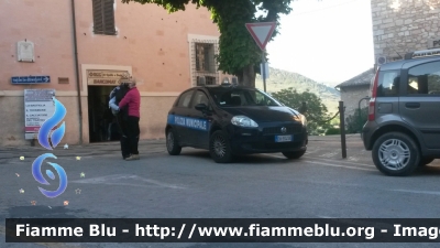 Fiat Grande Punto
Polizia Municipale di Spello (PG)
Parole chiave: Fiat Grande_Punto
