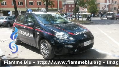 Fiat Punto VI serie
Carabinieri
CC DM 207
Parole chiave: Fiat Punto_VIserie CCDM207