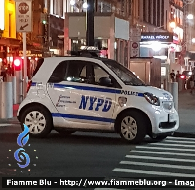 Smart ForTwo III serie
United States of America - Stati Uniti d'America
New York Police Department (NYPD)
Counter Terrorism Burea
Parole chiave: Smart ForTwo_IIIserie