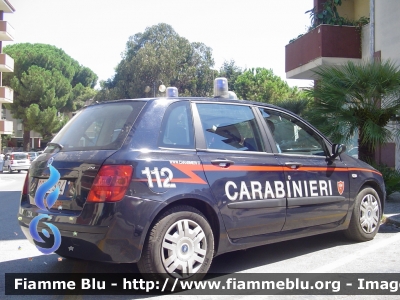 Fiat Stilo II serie
Carabinieri
Nucleo Operativo Radiomobile
CC BZ 384
Parole chiave: Fiat Stilo_IIserie CCBZ384
