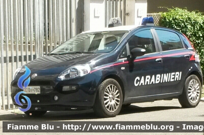 Fiat Punto VI serie
Carabinieri
CC DI 782
Parole chiave: Fiat Punto_VIserie CCDI782