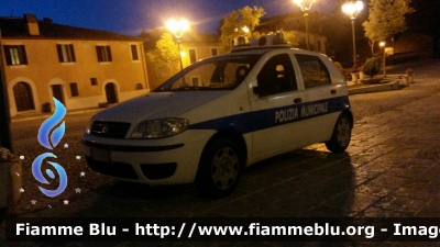 Fiat Punto II serie Restyling
Polizia Municipale di Greccio (RI)
Parole chiave: Fiat Punto_IIserie / Restyling