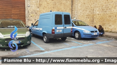 Fiat Fiorino II serie
Polizia di Stato
Polizia Stradale
POLIZIA B4637
Parole chiave: Fiat / Fiorino / II serie / POLIZIA B4637 Festa_della_Polizia_2018