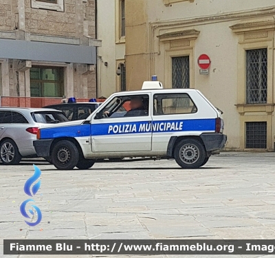 Fiat Panda II serie
Polizia Municipale di Rieti
Parole chiave: Fiat Panda_IIserie