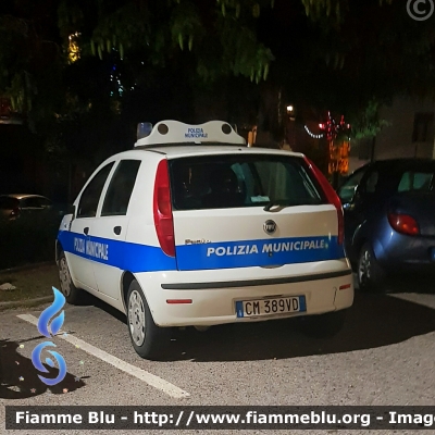 Fiat Punto III serie
Polizia Municipale di Greccio (RI)
Parole chiave: Fiat Punto_IIIserie