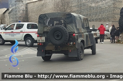 Land-Rover Defender 90
Esercito Italiano
"Operazione strade sicure"
EI BB 366
Parole chiave: Land-R0over Defender_90 EIBB366