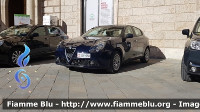 Alfa Romeo Nuova Giulietta restyle
Carabinieri
CC DY 530
Parole chiave: Alfa-Romeo Nuova_Giulietta_restyle CCDY530 Santa_Barbara_2019