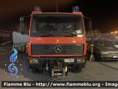 Mercedes-Benz 1124 4x4
Vigili del Fuoco
Comando Provinciale di Palermo 
Distaccamento di Palermo Porto (PA)
VF 20091
Parole chiave: Mercedes_Benz 1124_4x4 VF20091
