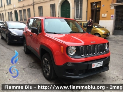 Jeep Renegade
Vigili del Fuoco
Comando Provinciale di Ferrara
VF 27742
Parole chiave: Jeep Renegade VF27742
