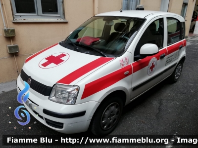 Fiat Nuova Panda I serie
Croce Rossa Italiana
Comitato di Genova
Allestimento AVS
Sigla radio: GE 1014
CRI 817 AB 
Parole chiave: Fiat Nuova_Panda_Iserie CRI817AB